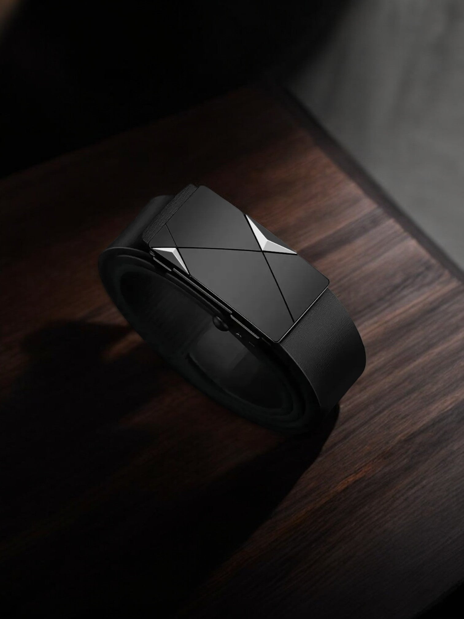 Black & Silver Men's Belt